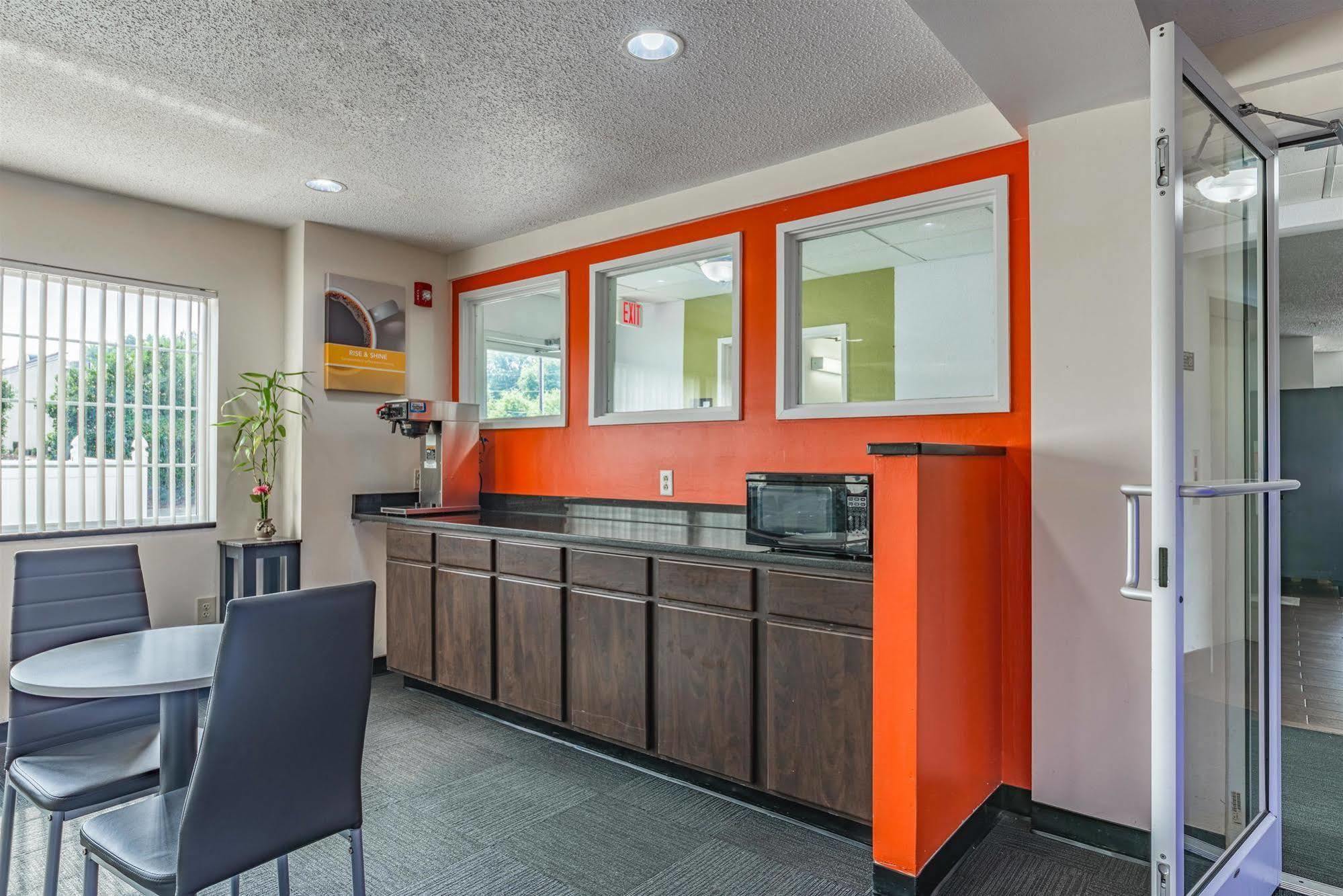 Motel 6-Charlotte, Nc - University Ngoại thất bức ảnh