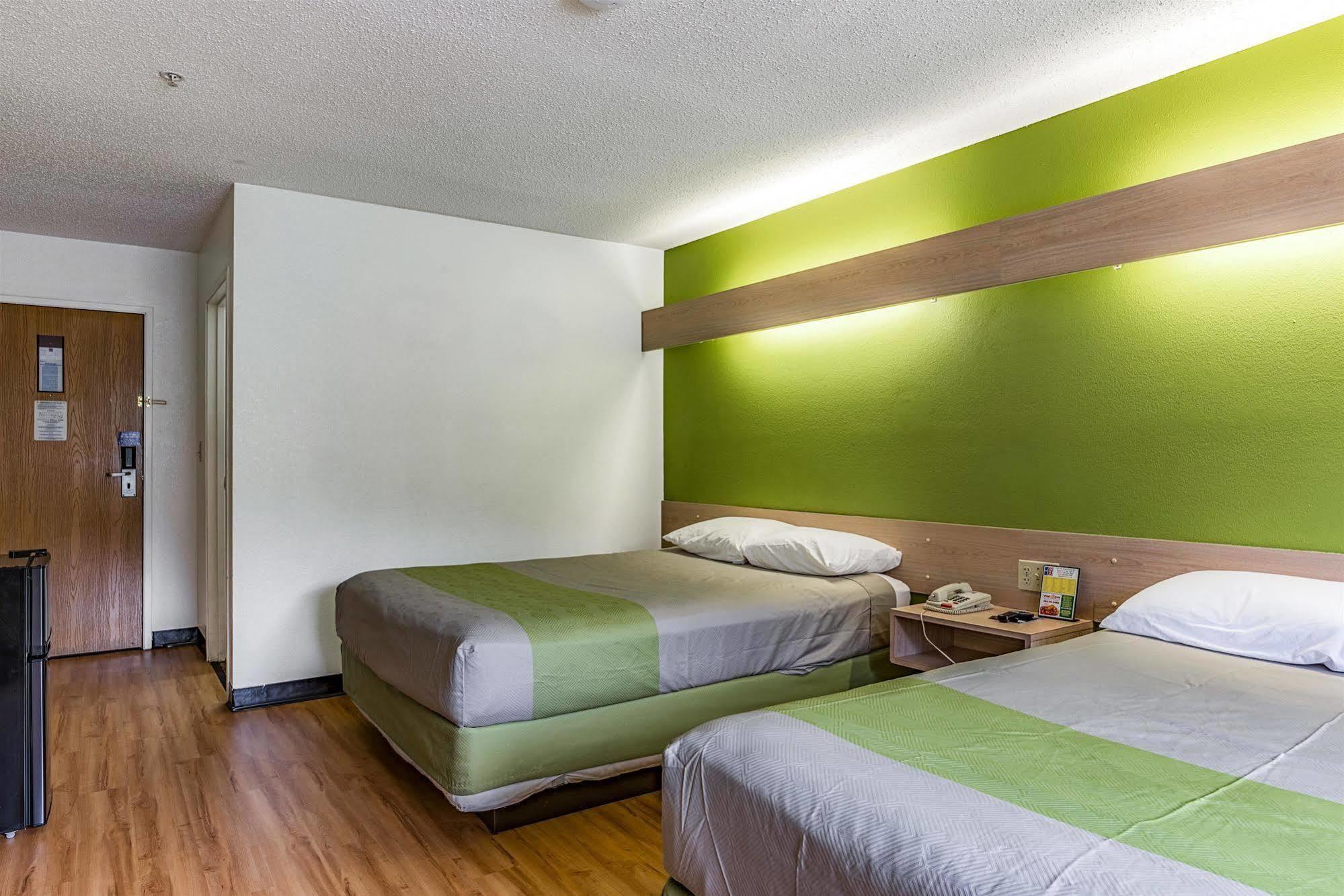 Motel 6-Charlotte, Nc - University Ngoại thất bức ảnh