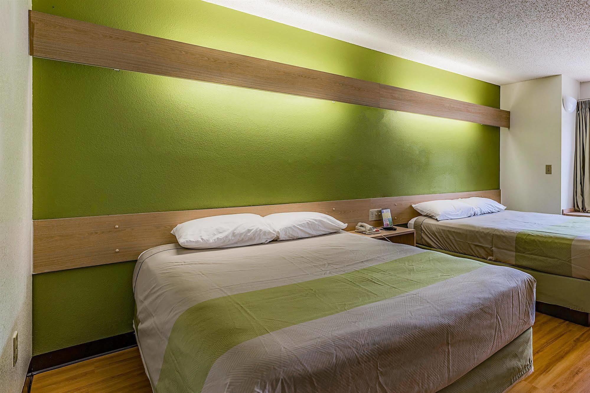 Motel 6-Charlotte, Nc - University Ngoại thất bức ảnh