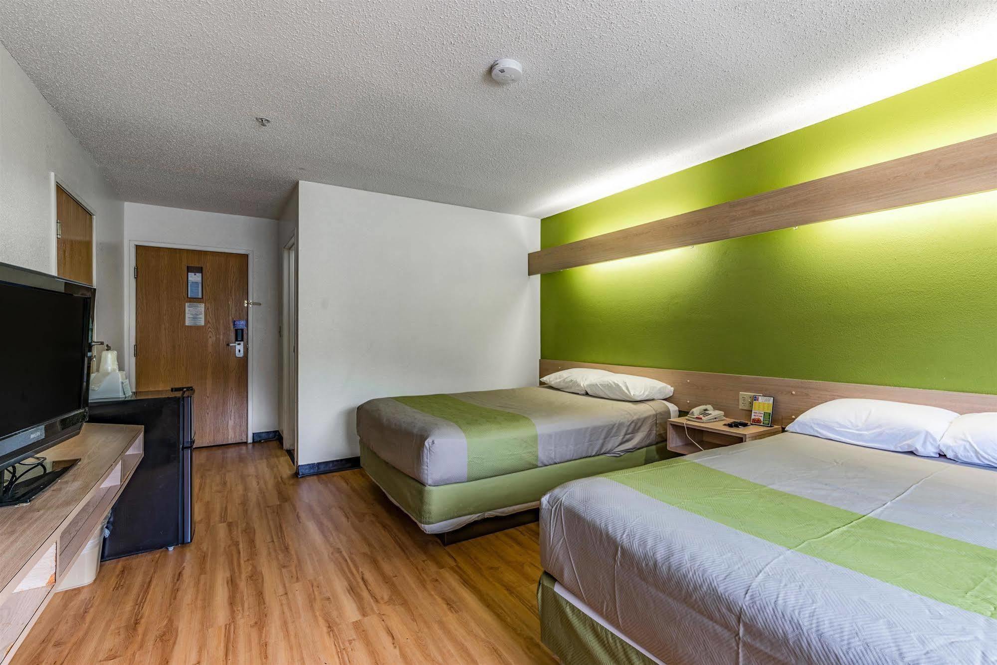 Motel 6-Charlotte, Nc - University Ngoại thất bức ảnh